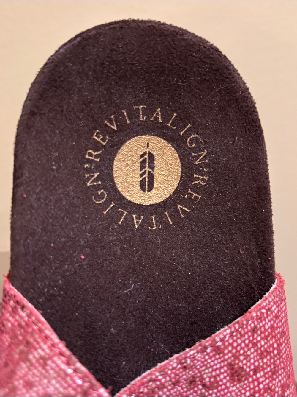 Revitalign Swell Wedge Ankle Strap Sandals Size 9 in Tibetan Red Suede - Picture 8 of 8
